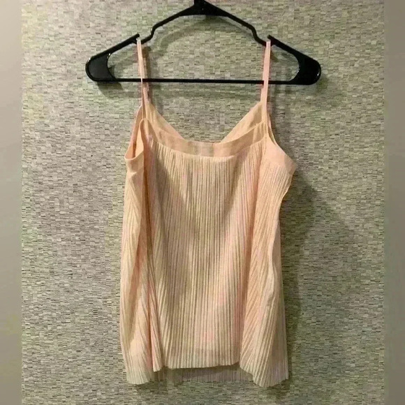 Pleated Tank Peach Blouse The Limited - Picture 2 of 3
